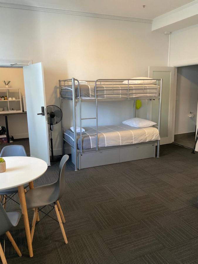 Argyle Accommodation โฮบาร์ต ภายนอก รูปภาพ